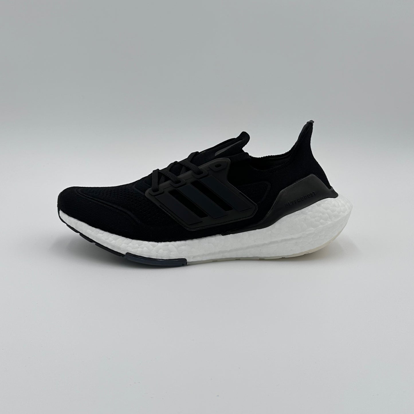 Women's Adidas Ultraboost 21