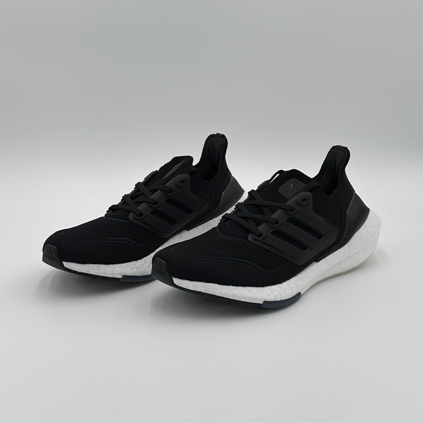 Women's Adidas Ultraboost 21
